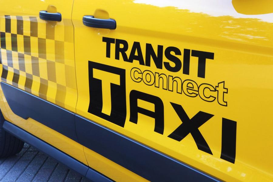  Ford Transit Connect Taxi 2014 года  (US) (фото 21 из 22)
